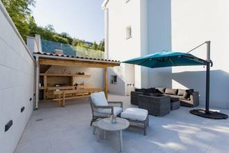 Thumbnail von Villa in Panorama-Lage mit zwei Appartements, Bregi, Region Opatija