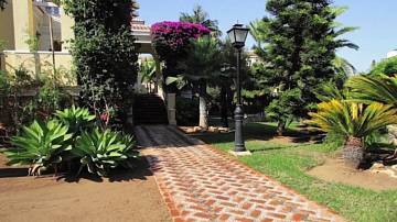 Thumbnail von Luxus-Villa in Torremilinos R2872679