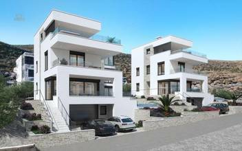 Thumbnail von Modern villa with swimming pool and beautiful sea view