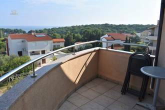 Thumbnail von Appartement-Villa mit 13 Wohneinheiten und Meerblick