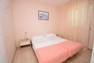 Thumbnail von Appartement-Villa mit 13 Wohneinheiten und Meerblick