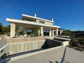 Thumbnail von New villa with Mediterranean elements and swimming pool in panoramic location with sea view