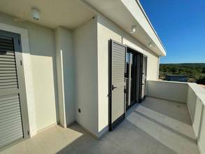Thumbnail von New villa with Mediterranean elements and swimming pool in panoramic location with sea view