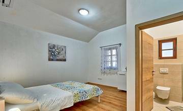 Thumbnail von Mediterranean villa with swimming pool near the sea, Ugljan Island