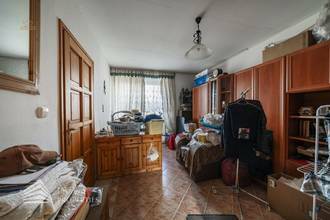 Thumbnail von Geräumiges Einfamilienhaus mit großen Garten