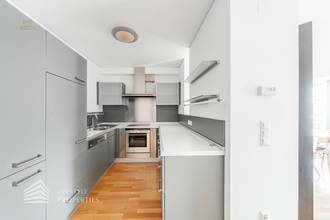 Thumbnail von Lichtdurchflutete Maisonette-Wohnung mit Dachterrasse, Nähe Arenbergpark