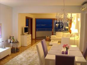 Thumbnail von Villa mit Panorama-Meerblick