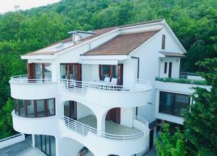 Thumbnail von Maisonette apartment on the top floors with an impressive panoramic view