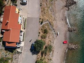 Thumbnail von Senj, Kvarner: House directly on the sea with 4 apartments