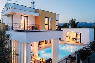 Thumbnail von Modern new build with beautiful sea view