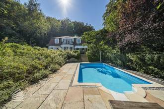 Thumbnail von Wunderschöne Villa mit Pool und weitläufigem Grundstück, Nähe Pressbaum