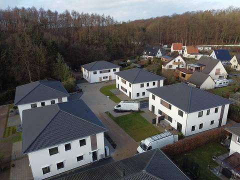 Niedrig-Energie-DHH in Privatstrasse in Lübeck-Siems
