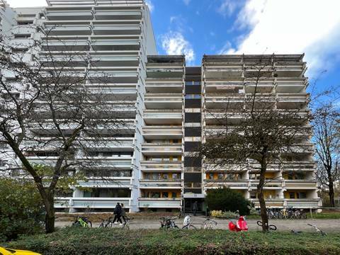  Etagenwohnung - Kauf - München / Perlach