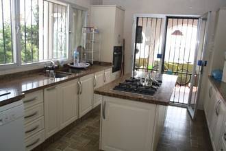 Thumbnail von villa for sale in - Estepona