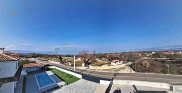 Thumbnail von Modernes Familienhaus mit Meerblick