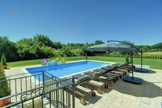 Thumbnail von Mediterrane Villa mit Swimmingpool im Grünen, Region Rovinj