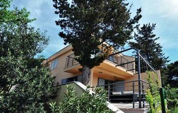 Thumbnail von House in a very attractive location with a beautiful sea view