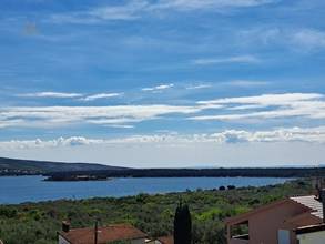 Thumbnail von Apartment building with 9 units, Krk region
