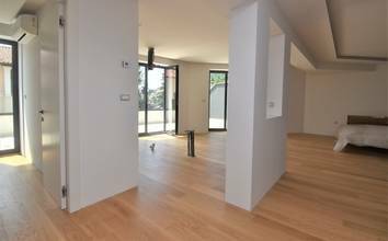 Thumbnail von Luxuriöses Appartement im Hochparterre