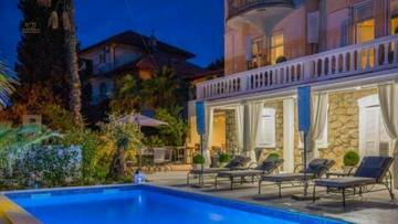 Extravagante Villa in Crikvenica mit Pool, Jacuzzi und wunderbaren Meerblick