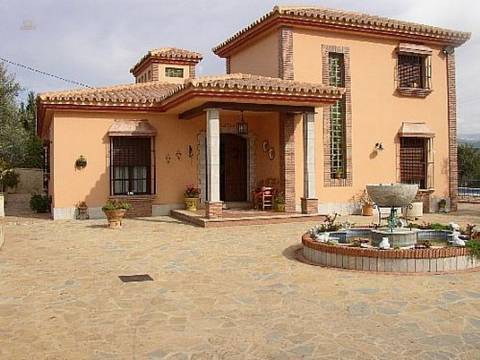 Villa for sale in - Alora