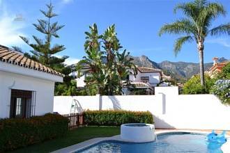 Thumbnail von Villa for sale in - Marbella