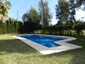 Thumbnail von villa for sale in - Estepona