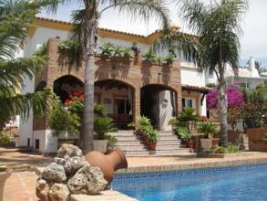 villa for sale in - Estepona 