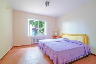 Thumbnail von villa for sale in - Los Monteros