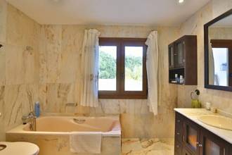 Thumbnail von villa for sale in - Marbella