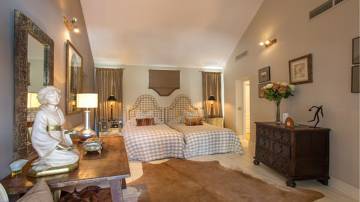 Thumbnail von villa for sale in - Los Monteros