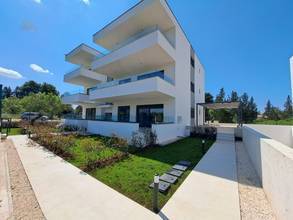 Thumbnail von Newly built apartments with pool in Ugljan