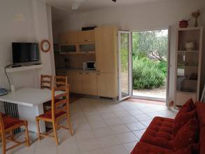 Thumbnail von House near the sea - great potential