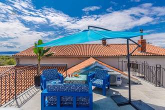 Thumbnail von Renovated stone house with a hot tub on the roof terrace, Krk