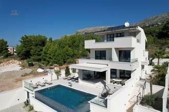 Thumbnail von Neubau-Villa mit Panorama-Meerblick, Region Split