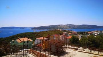 Thumbnail von Modern new-build apartments on the 3rd floor (top floor), Trogir region