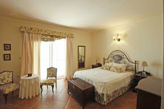 Thumbnail von villa for sale in - Puerto Banus