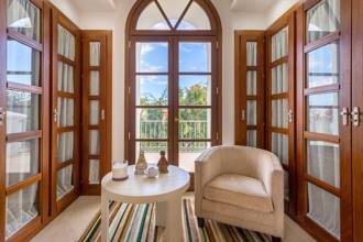 Thumbnail von villa for sale in - The Golden Mile