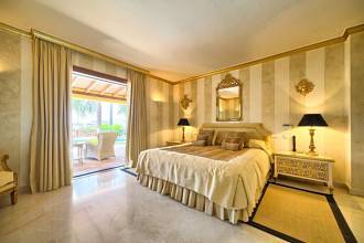 Thumbnail von Villa--Detached for sale in - Los Almendros