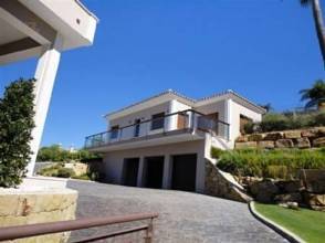 Thumbnail von villa for sale in - Nueva Andalucia