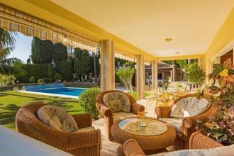 Thumbnail von villa for sale in - El Rosario