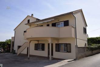 Thumbnail von Apartment building with four apartments