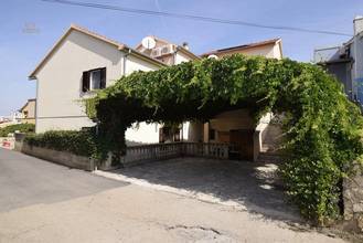 Thumbnail von Apartment building with four apartments