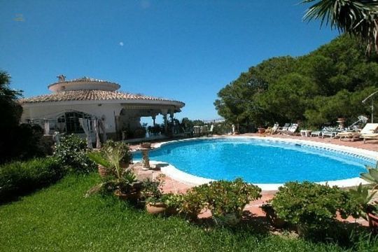 Luxus-Villa in Marbella R167333 