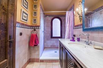 Thumbnail von villa for sale in - Hacienda las Chapas