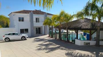 	 villa for sale in - Calahonda 