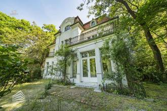 Thumbnail von Unique city villa in prime location, near Rochus Market