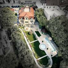 Thumbnail von Unique city villa in prime location, near Rochus Market