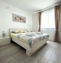 Thumbnail von Multi-family house with a breathtaking view of the sea, Labin