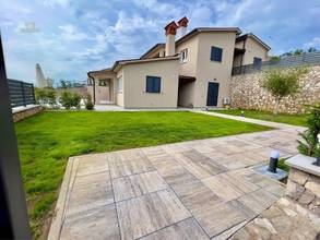Thumbnail von Multi-family house with a breathtaking view of the sea, Labin